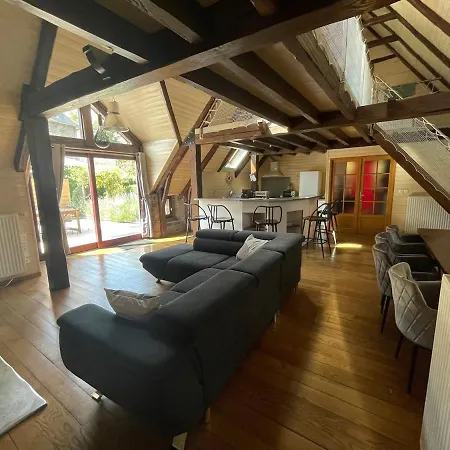 Dom wakacyjny De La Remise